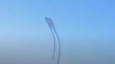 Фото - Пассажир самолёта полюбовался сквозь иллюминатор на странные НЛО