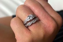 Фото - Женихи начали дарить невестам фальшивые обручальные кольца