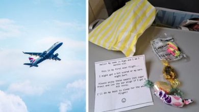 Фото - Родители маленького авиапассажира вручили людям конфеты и беруши