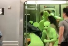 Фото - Хулиганки в неоново-зелёных трико избили двух юных пассажирок метро