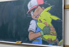 Фото - Учитель удивляет школьников красивыми картинами, нарисованными на доске мелом